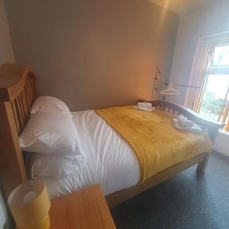Guardian View Villa Abertillery Kültér fotó