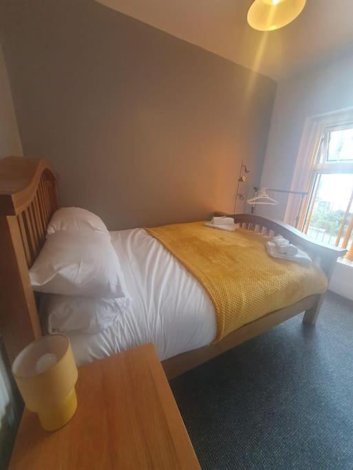 Guardian View Villa Abertillery Kültér fotó